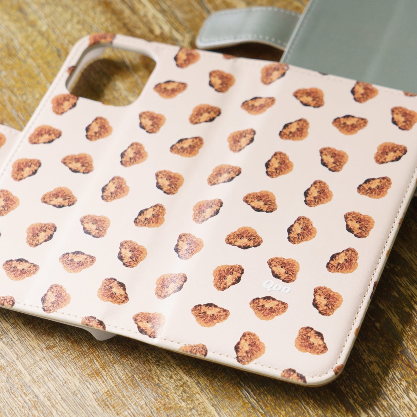 ペットの写真でオリジナルスマホケース (似顔絵スマホケース) - うちの子グッズ Qoo │ ペットの写真を送るだけオリジナルうちの子グッズなら