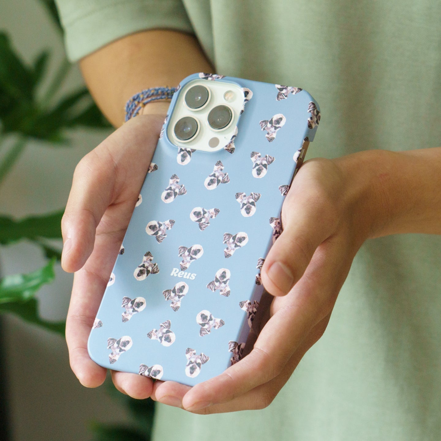 ペットの写真でオリジナルスマホケース (似顔絵スマホケース) - うちの子グッズ Qoo │ ペットの写真を送るだけオリジナルうちの子グッズなら