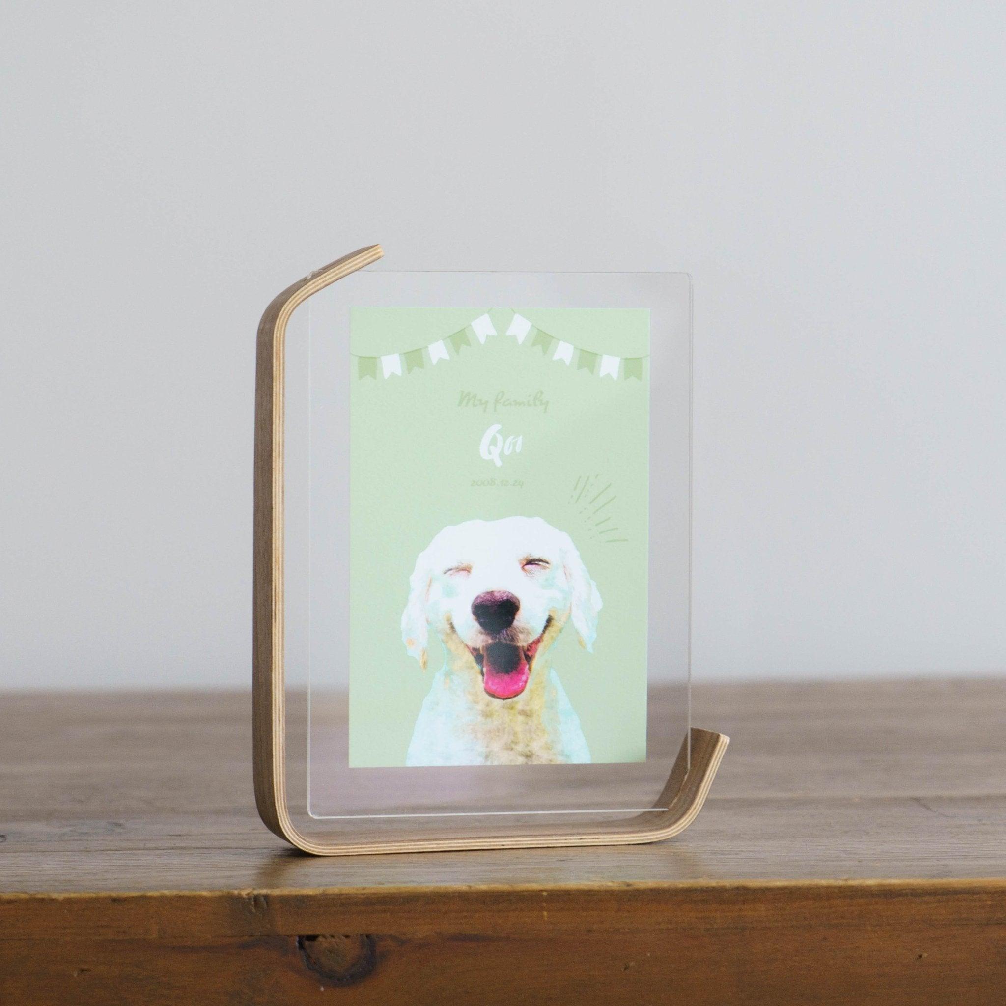 ペットの写真でオリジナルアートフォトスタンド (似顔絵フォトスタンド) - うちの子グッズ Qoo │ ペットの写真を送るだけオリジナルうちの子グッズなら